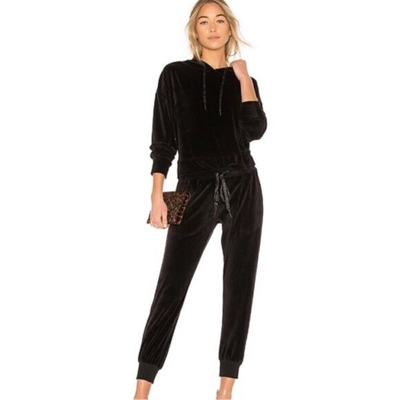 SANCTUARY Black Velvet Heartbreaker Tie-Waist Jogger Pants - Size Medium - Picture 1 of 7
